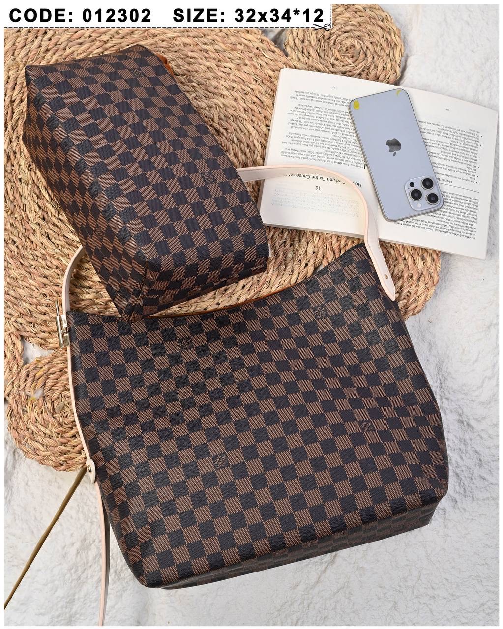 /public/uploads/photos/shares/Suzy bags/IMG_3276.jpeg